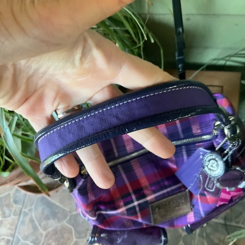 Coach Poppy Tartan hobo, 4 hang tags, like new, statement bag for vintage lovers - Picture 6 of 13